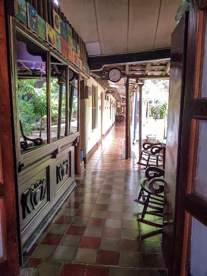 Casa De Los Berrios León المظهر الخارجي الصورة